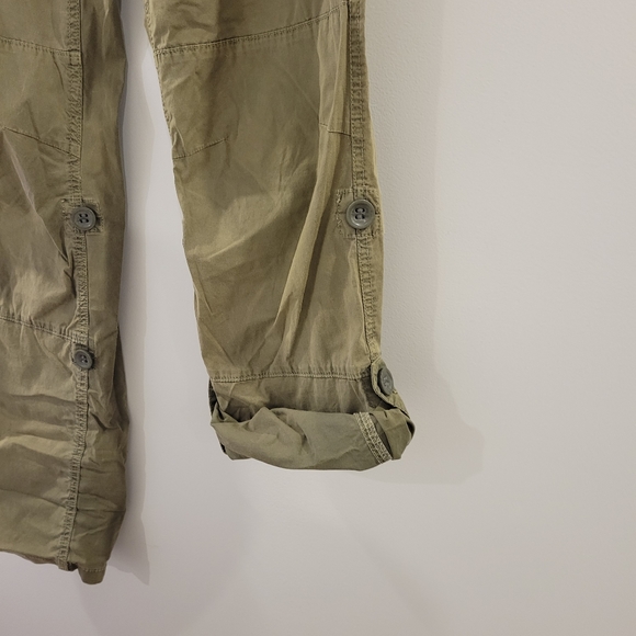 Old navy cargo pants - Picture 5 of 6